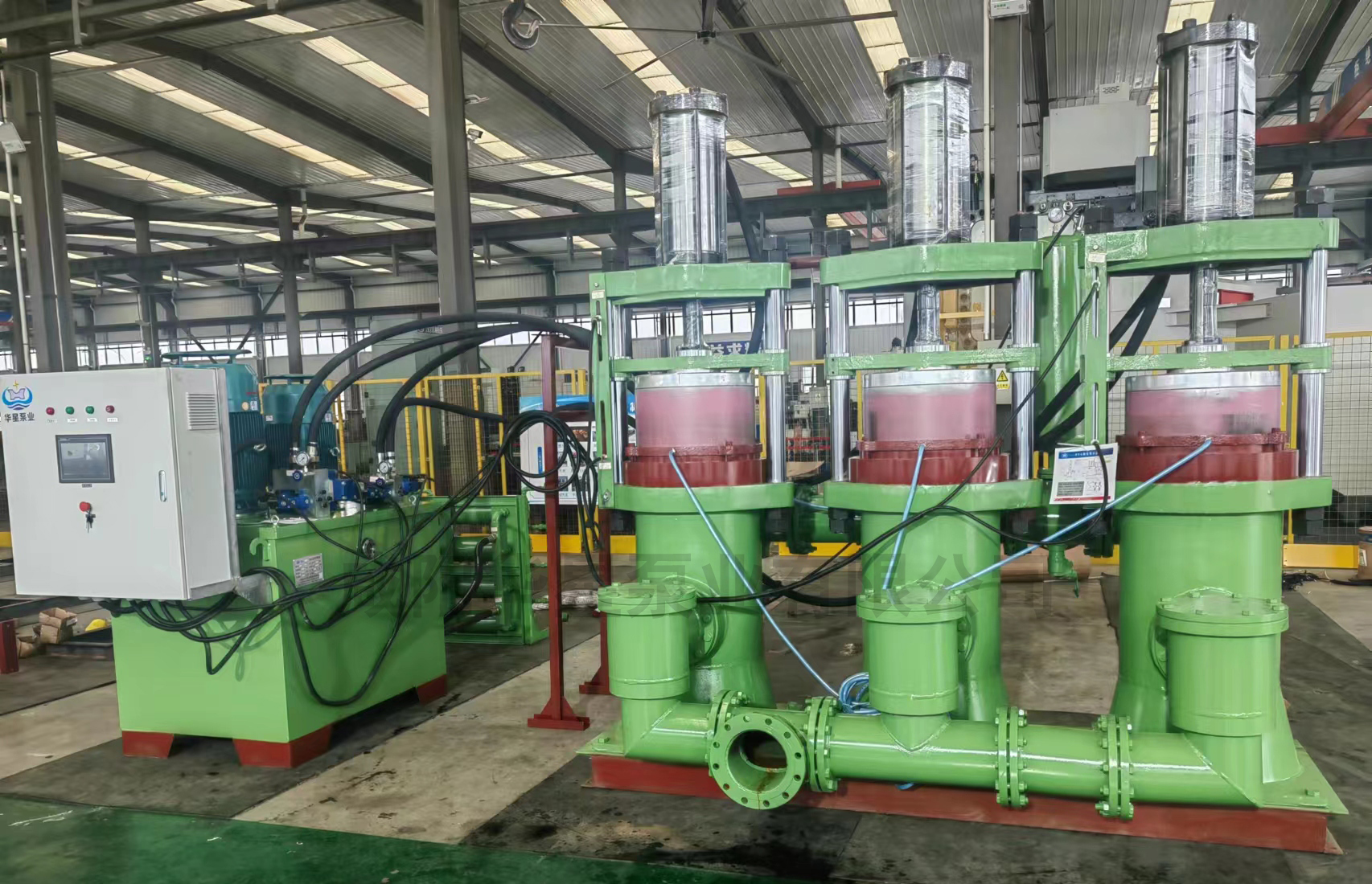 YB500柱塞泥漿泵.jpg YB500柱塞泥漿泵.jpg